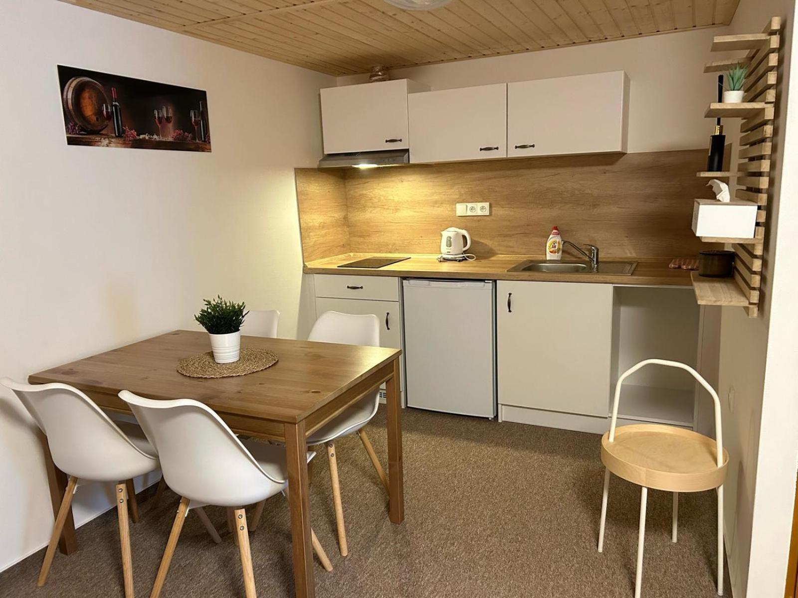 Apartmany U Palavy Přítluky Buitenkant foto